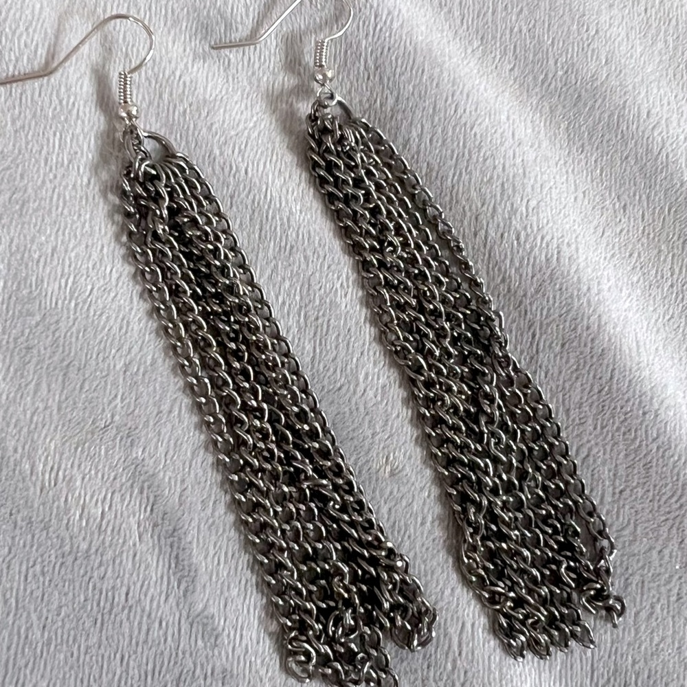 Gun Metal ChainTassel Earrings